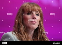 Rayner hi-res stock photography and images