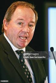 Sean Maroney's Instagram, Twitter & Facebook