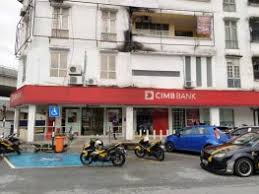 Hoteli u telok panglima garang: Cimb Bank Ampang Commercial Bank In Batu Caves