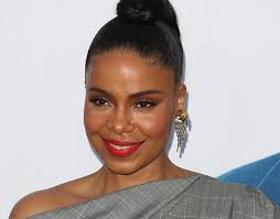 Seventeen's First Black Cover Model, Joyce Walker-Joseph, Is Still Breaking  Barriers