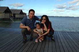 She is the second child of her family. A List Actress Zhao Wei S Husband Sued Over 38 6 Million Debt Caixin Global