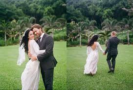 Emily Helen Photography Hawaii Photographers Outdoor Wedding Photography Posed Hawaii Wedding Photographer Outdoor Wedding Photography Hawaii Photographer