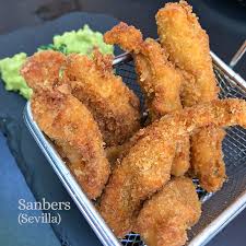 Cocina a fuego lento las alas de pollo durante unos 15 minutos, y luego transfiérelas a un plato cubierto con toallas de papel. Fingers De Pollo Faciles Receta De Divina Cocina