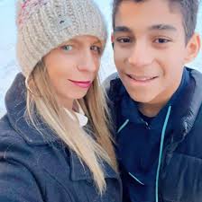 Tiha noć u Vukovaru🎵 Glamour look: Gray by Ivana Čizmadija❤