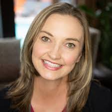 Yvette Dolan's Instagram, Twitter & Facebook