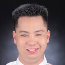 Who's behind the Bicol 'news' pages attacking Villafuerte rivals?