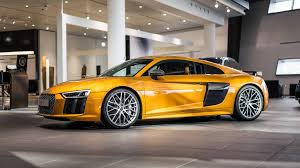 A choice between carbon sigma or piano black decorative inlays, a choice between semi fine nappa leather and full fine nappa leather package, diamond stitch full leather package, contrast stitching, illuminated aluminum door sills and a. Orange Perleffekt Audi R8 V10 Plus By Audi Exclusive Gtspirit