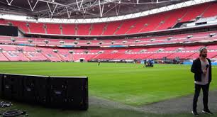 Das ist die größte konstruktion dieser art auf der erde. Nfl Das Wembley Stadion Vor Dem International Game