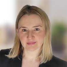 Alina Shaw's Instagram, Twitter & Facebook