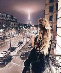 Includes top 5 paris chocolate shops you must visit. I V Y Hair Blonde Paris Fashion Eiffeltower Girl Instafollow F4f Photooftheday Outdoors Model Photography Photography Paris