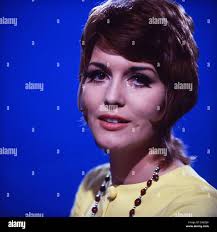 Julie sweet hi-res stock photography and images