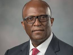 Kenneth Austin's Instagram, Twitter & Facebook