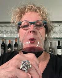 Paula Jack's Instagram, Twitter & Facebook