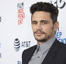While james became something of a hollywood megastar thanks to his breakout role in tnt's james dean, younger brother dave has only really emerged in recent years. James Franco Wehrt Sich Gegen Vorwurfe Von Ex Schulerinnen Welt