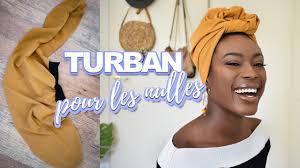 Le foulard de qualité bandana a un regain de succès ces dernières années et vous vous demandez comment le porter en bandeau dans les cheveux attachés ou détachés. Le Plus Facile Attache De Foulard Turban Tutorial Youtube