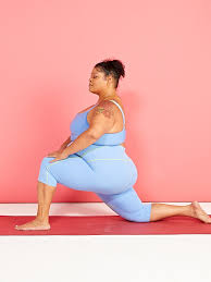 Push through right heel to explode into a jump. 7 Best Knee Stretches To Help Fight Your Knee Pain Self