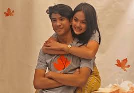 Sebelum kita membahas tentang sinopsis novel dilan, yuk kita lihat video tips menulis dari andrea. Sinopsis Melodylan Cerita Cinta Remaja Melody Dan Dylan Dailysia