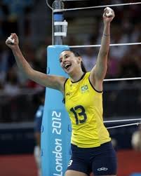 Sem surpresas, renan dal zotto convoca a seleção de vôlei para a olimpíada logo após a conquista da liga das nações, em rimini, na itália, o técnico divulgou a lista Sheilla E Eleita A Melhor Jogadora De Volei Do Brasil De Todos Os Tempos Em Votacao Popular Volei Ge
