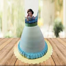 It's just a matter of layering and trimming! Buy Barbie Cake For Daughter Barbie Cakes Online Delivery In India Myflowertree