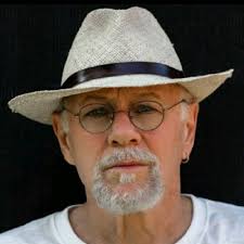 I have the honour of presenting our poster about the role of the transition  coordinator in the Basel rheumatology transition program. These results are  part of the bigger HEROES…