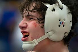 Drew Arnold becomes Beatrice wrestling's all-time wins leader as Orangemen  roll despite limited practice