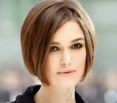 Tren rambut tahun ini masih didominasi oleh gaya rambut pendek pria, baik yang modern maupun gaya klasik. 6 Gaya Rambut Pendek Wanita Yang Sesuai Dengan Bentuk Wajah Dans Media