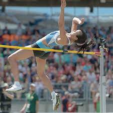 She made the final at the 2013 world championships where she failed to clear the opening height. File 20150726 1306 Dm Leichtathletik Frauen Hochsprung 0345 Jpg Wikimedia Commons