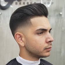 Hairstyles for straight hair can be simple or complex as this hair type is easy to style. Pin On Efectos Desvanecidos
