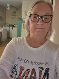 No added sugars, mostly organic recipes