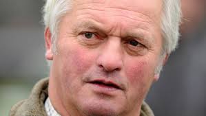 Thistlecrack to be aimed at the 2017 Cheltenham Gold Cup