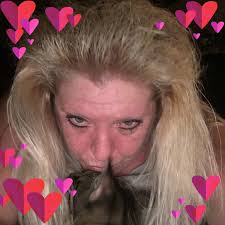 Please don't leave animals in plastic crates, in the sun outside our  shelter! In this heat, it is very dangerous!