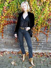 Easy Outfit Formula Cropped Jeans Booties Closetful Of Clothes