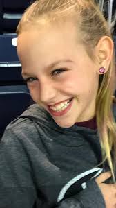 Betsy Spitzer (@betsy_spitzer)