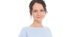 May 25, 2021 · szabó tímea arról is beszélt, hogy a fudan a kínai kommunista párt titkosügynök lerakata lesz, és az intézményt arra használnák a kínaiak, hogy legálisan betegyék a lábukat európába. Szabo Timea Page 14 Parbeszed Magyarorszagert