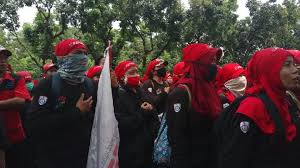 Bab.la is not responsible for their. Hari Buruh Serikat Pekerja Suarakan Nasib Ojek Online Bisnis Tempo Co