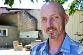 Agriculture. Photos. Les bio cochons de la ferme de la Rente rouge à  Chargey-lès-Gray