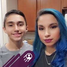 Saving Tomato Plants from Wind Damage in Las Vegas