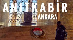 Anıtkabir, türk kurtuluş savaşı'nın, inkılapların önderi ve türkiye cumhuriyeti'nin ilk cumhurbaşkanı mustafa kemal atatürk'ün, ankara anıttepe'de (eski adıyla rasattepe) bulunan anıt mezarıdır. Ankara Anitkabir I Ziyaret Ettim Tuyler Urperten Nobet Degisimi Ataturk Un Arabalari Aslanli Yol Youtube