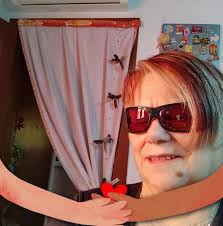 Il superbo: io, solo io, soltanto io. L'umile: non io ma Dio… e si lascia  riempire ogni giorno dalla sua grazia come il bicchiere dall'acqua. Tu sei  umile? #donfrancescocristofaro #vangelodelgiorno #pensierodelgiorno  #28agosto