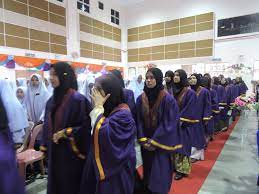 Implikasi kewangan majlis graduasi kali ke 4 smk kelana jaya tahun 2015 pendapatan bil perkara jumlah (rm) 1. Suara Superb Majlis Graduasi Tingkatan 5