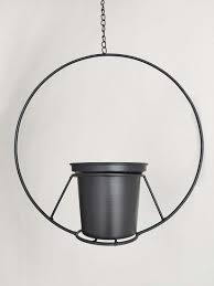Learn a plant scientist's favorite types of indoor hanging plants. China Modern Metal Basket Planter Holder Black Hanging Flower Plant Pot For Indoor Outdoor Home Decor China Cow Planter And Ceramic Wall Planter Price