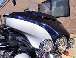 Brand New 2019 H D Ultra Limited Featured In Two Tone Midnight Blue Barracuda Silver Blue Motorcycle Harley Davidson Harley Davidson Dealers