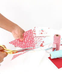 You can personalize your background template, personally type in your message, and choose a variety of pictures you want to incorporate into your card. Make Your Own Holiday Card Kit Damask Love