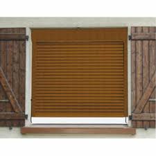 Volet roulant rénovation faible encombrement. Volet Roulant Imitation Bois En Aluminium Motorise