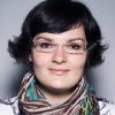 Evelyn Sauer's Instagram, Twitter & Facebook