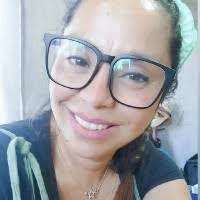 Elizabeth Casagrande's Instagram, Twitter & Facebook