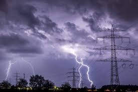 Den ganzen tag lang überwiegend bewölkt, maximal 25°c. Heftige Gewitter Im Kanton Luzern Drei Personen Verletzt