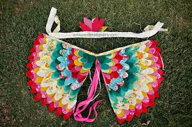 Diy Bird Costume For Kids Diy Bird Wings Tweaks Diy Wings Bird Wings Costume Wings Costume