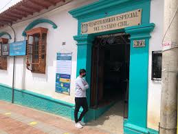 En los municipios de Duitama y Tunja, en Boyac&aacute;, avanza con normalidad la  jornada de atenci&oacute;n a los ciudadanos que solicitan sus documentos de  identidad hoy, s&aacute;bado 20 de junio. Las registradur&iacute;as