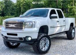 In 2011 gmc sierra 2500hd was released in 30 different versions, 1 of which at the time, according to the manufacturer's recommendations, the cheapest modification 2011 gmc sierra 2500hd work truck 2dr regular cab lb (6.0l 8cyl 6a) with a automatic gearbox should do its future owner of. 2011 Gmc Sierra 2500 Hd 22x12 44mm Hostile Sprocket Gmc Sierra Denali Truck Gmc 2500